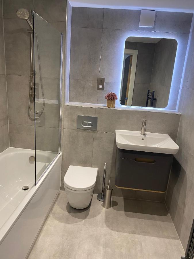 Icona - Luxury 2 Bed Penthouse Apartment 约克 外观 照片